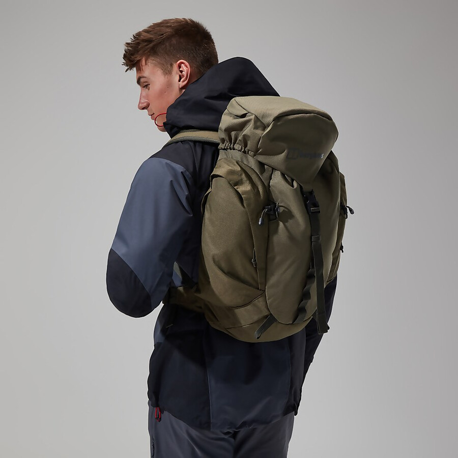 mens arran jacket - dark greyblack berghaus