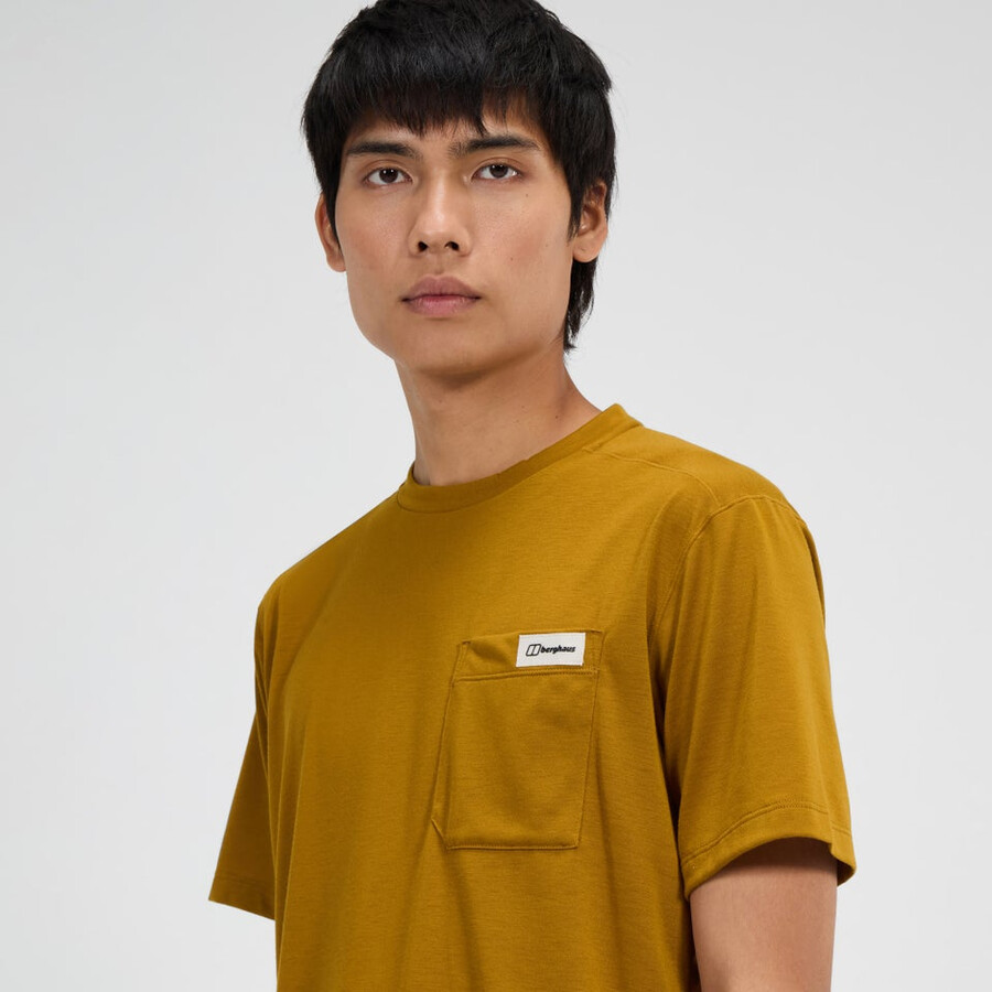 mens relaxed short sleeve tech tee - brown berghaus