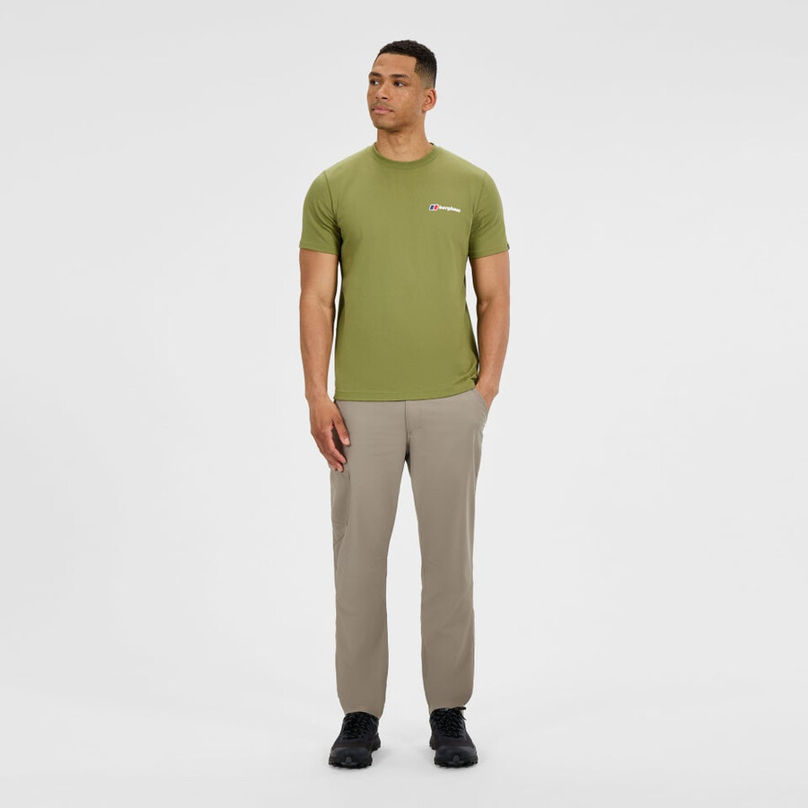 mens class logo tee - green berghaus