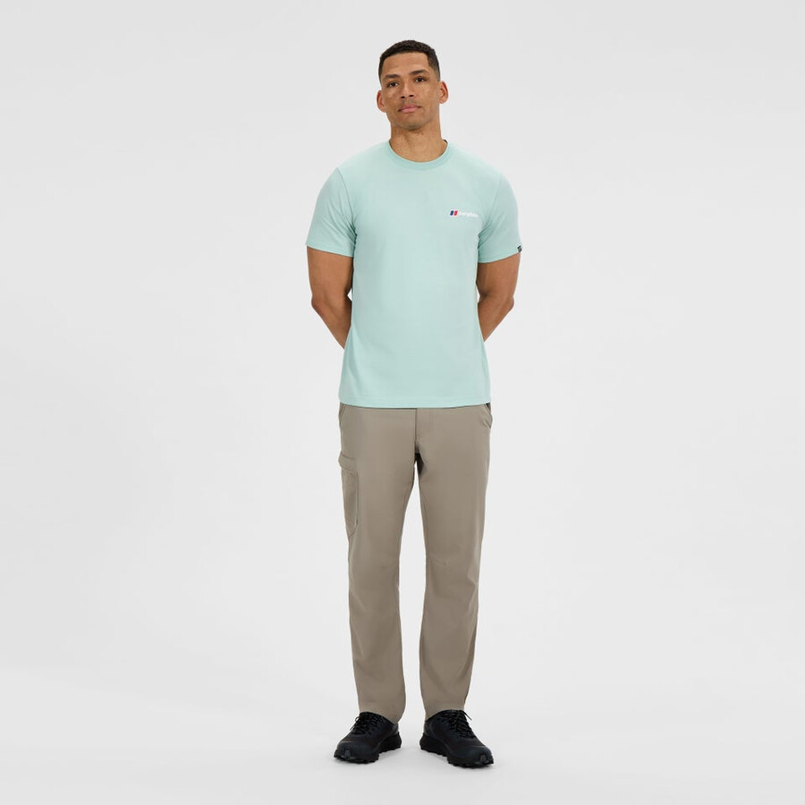 mens class logo tee - green berghaus