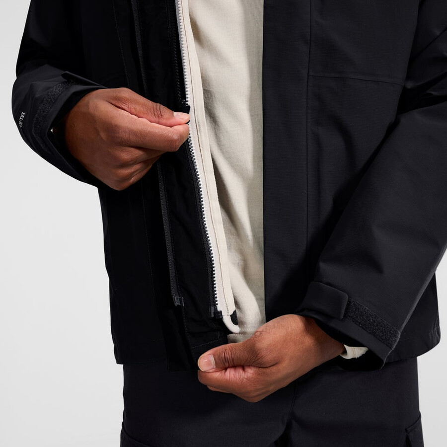 mens hillwalker 2.0 interactive jacket - black berghaus