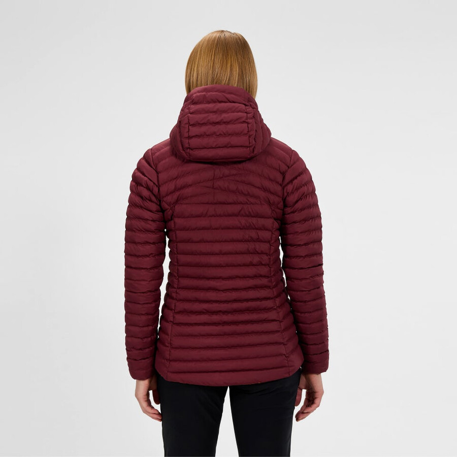 womens nula micro synthetic insulated jacket - red berghaus