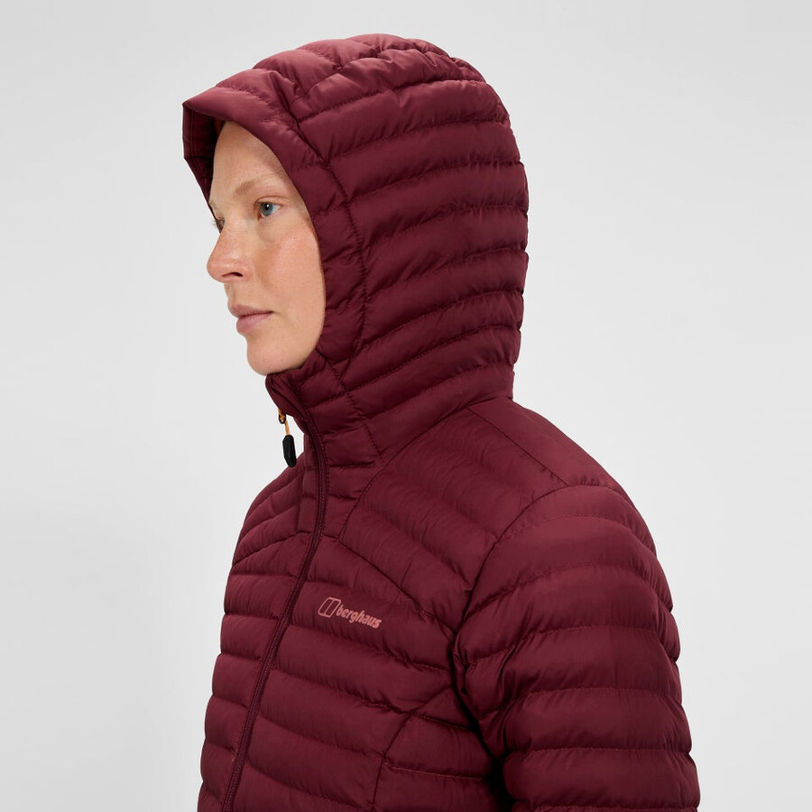 womens nula micro synthetic insulated jacket - red berghaus