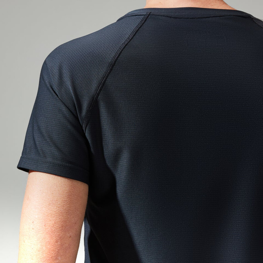 womens 247 tech tee super stretch crew - black berghaus