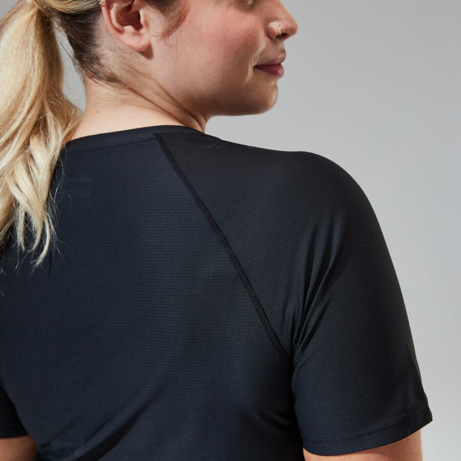 womens 247 tech tee super stretch crew - black berghaus