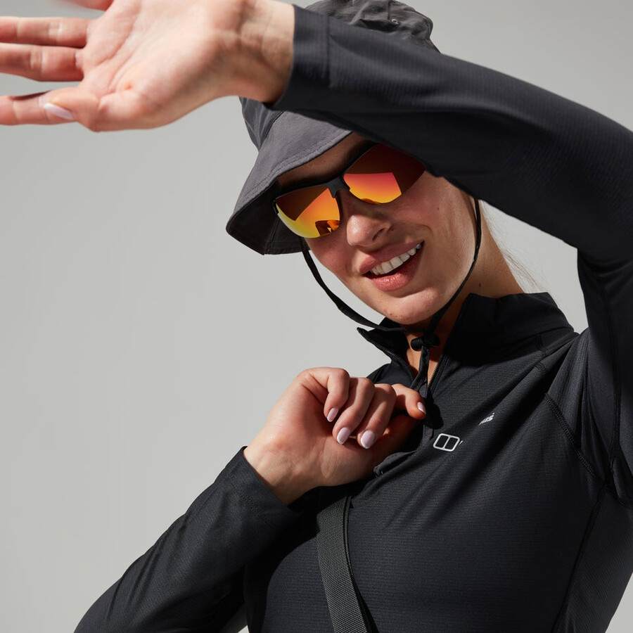 womens 247 tech tee long sleeve half zip - black berghaus