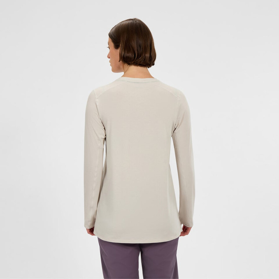womens delta long sleeve tech tee - grey berghaus