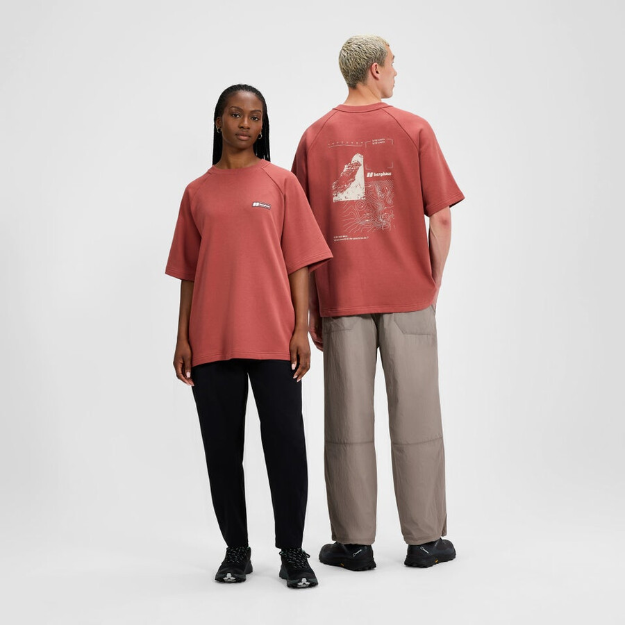 unisex volcanism tee - red berghaus