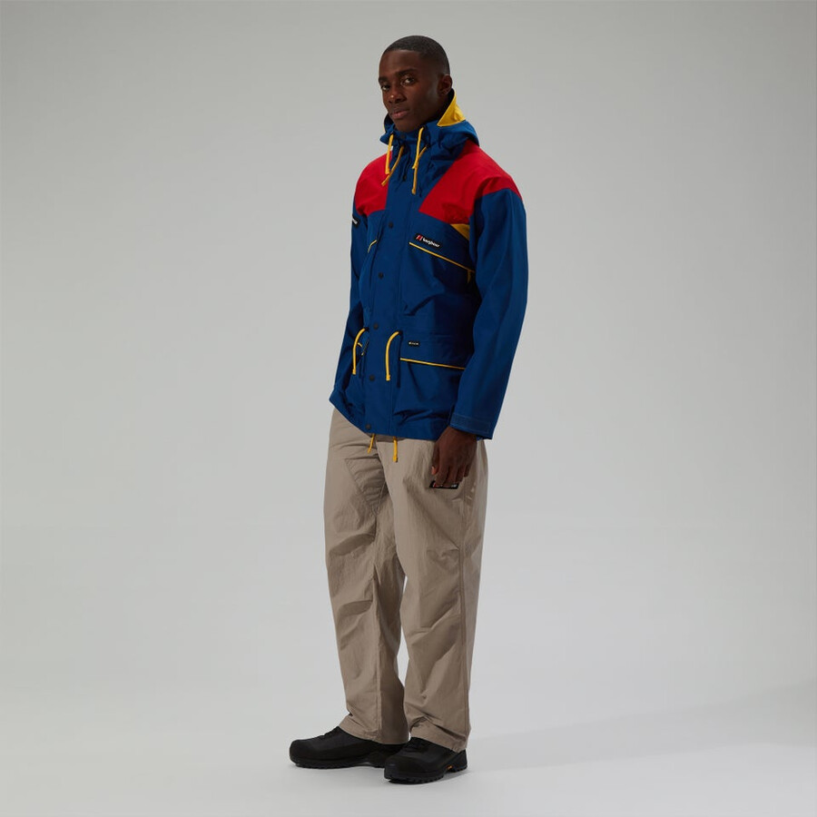 unisex trango gore-tex waterproof jacket - bluered berghaus